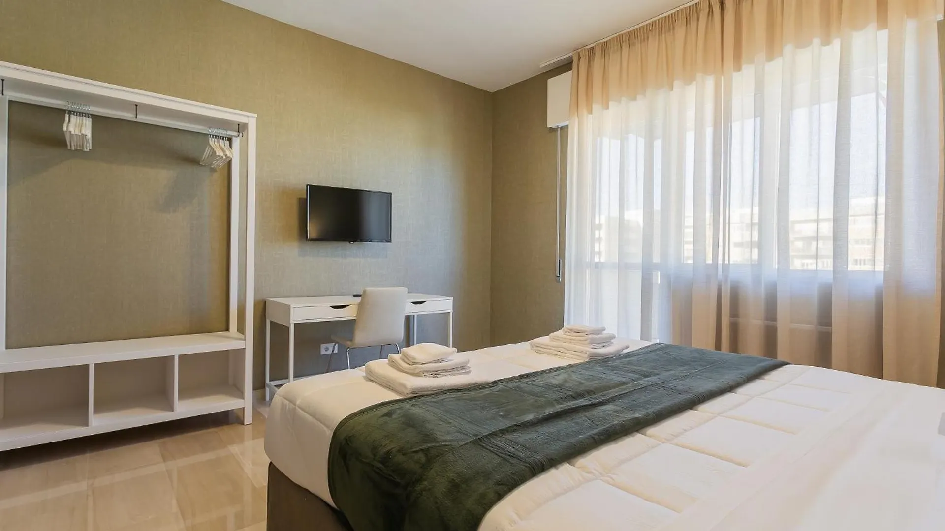 Fifty-One Guesthouse By Apulia Accommodation 巴里 0*,