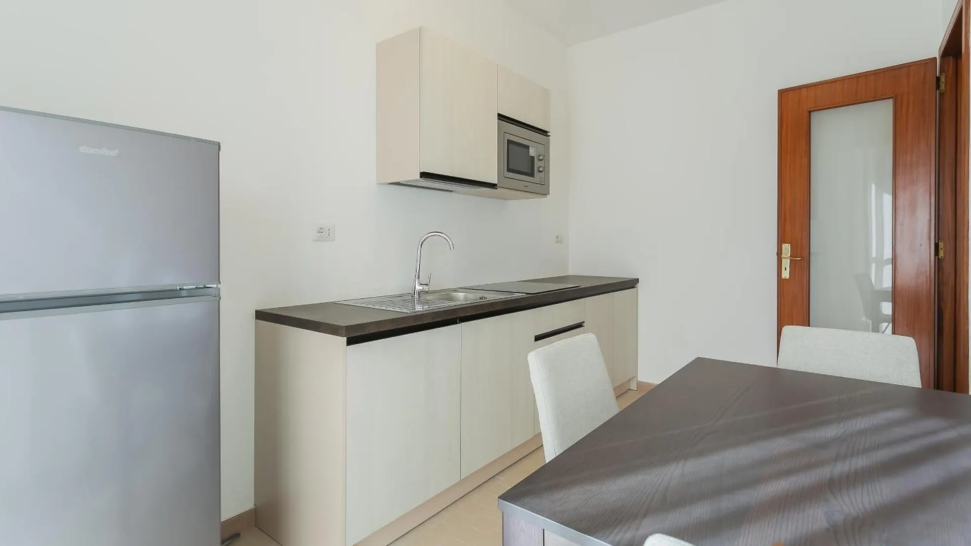 Fifty-One Guesthouse By Apulia Accommodation 巴里 意大利