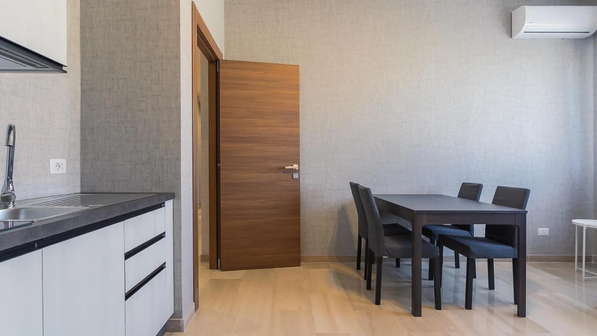 Guest house Fifty-One Guesthouse By Apulia Accommodation Bari