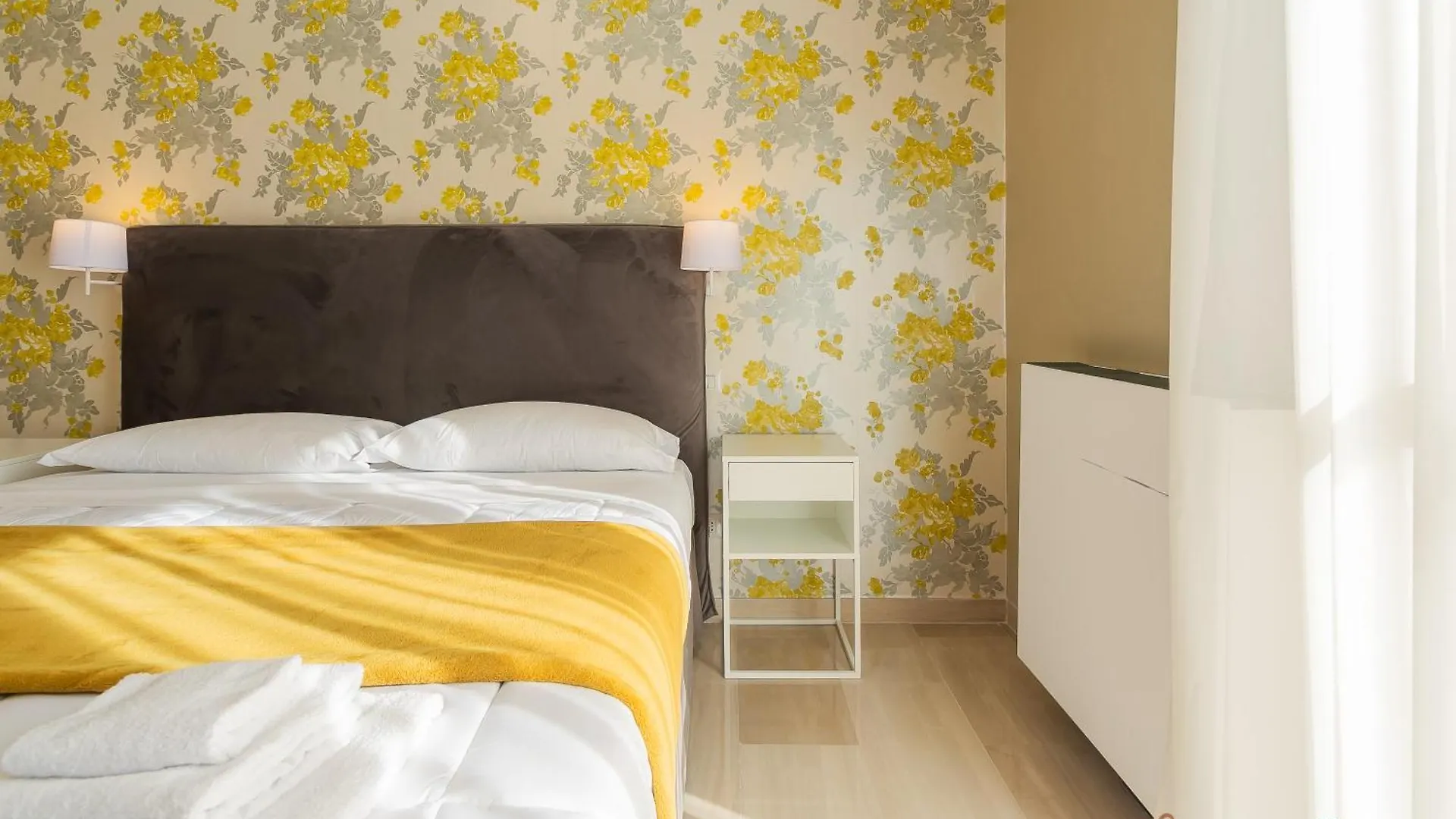 Fifty-One Guesthouse By Apulia Accommodation Bari Guest house